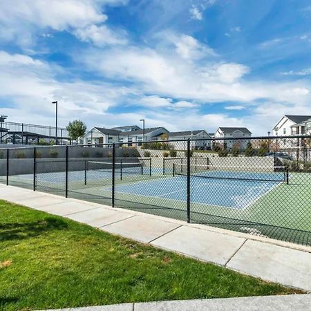 Brand New 3-Beds Stylish Entire House At Lehi Βίλα Εξωτερικό φωτογραφία