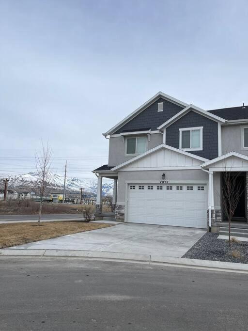 Brand New 3-Beds Stylish Entire House At Lehi Βίλα Εξωτερικό φωτογραφία