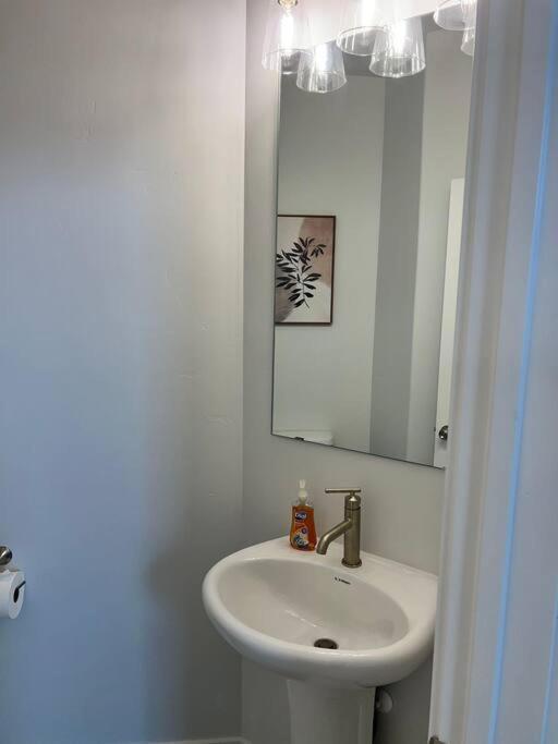 Brand New 3-Beds Stylish Entire House At Lehi Βίλα Εξωτερικό φωτογραφία