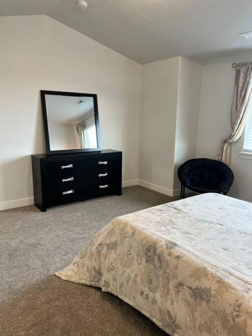 Brand New 3-Beds Stylish Entire House At Lehi Βίλα Εξωτερικό φωτογραφία