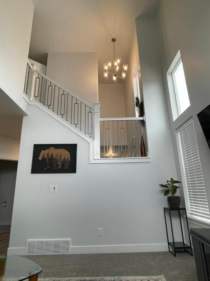 Brand New 3-Beds Stylish Entire House At Lehi Βίλα Εξωτερικό φωτογραφία