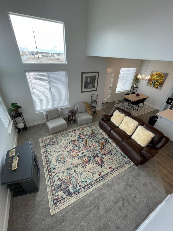 Brand New 3-Beds Stylish Entire House At Lehi Βίλα Εξωτερικό φωτογραφία